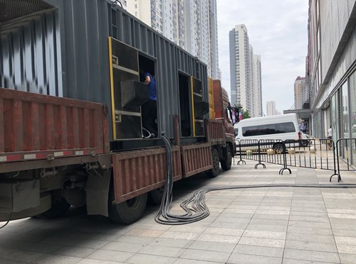 德庆低温环境下，柴油发电机组电池充满电的具体时间受哪些因素影响？