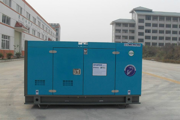 德庆发电机租赁如何正确安装空气滤清器？